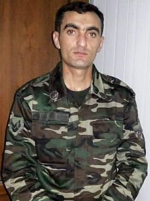 Ağstafada QOÇU MƏMUR PEYDA OLUB... - Şəhid ailəsi ilə QALMAQAL