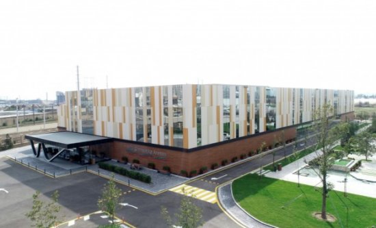 Prezident ailəsi ilə birlikdə Milli Gimnastika Arenasının yeni binasında - FOTOLAR (YENİLƏNİB)