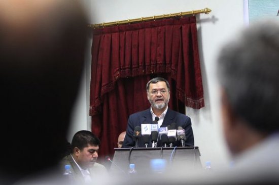 Əfqanıstanın keçmiş vitse-prezidenti 13 qohumu ilə birlikdə Yeni Zelandiyaya sığındı